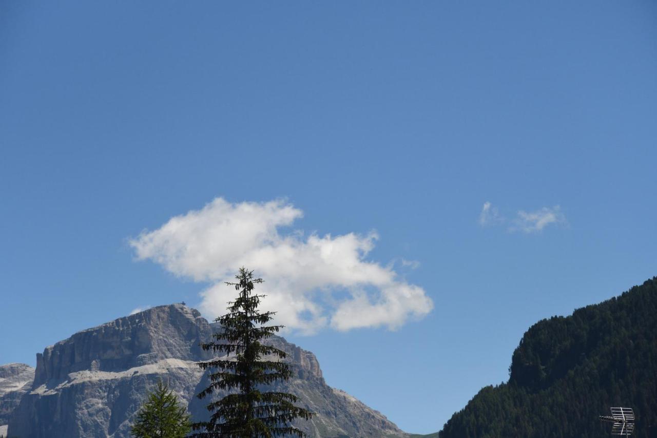 La Picola Cesa De Sen Nicolo Appartement Mazzin Buitenkant foto